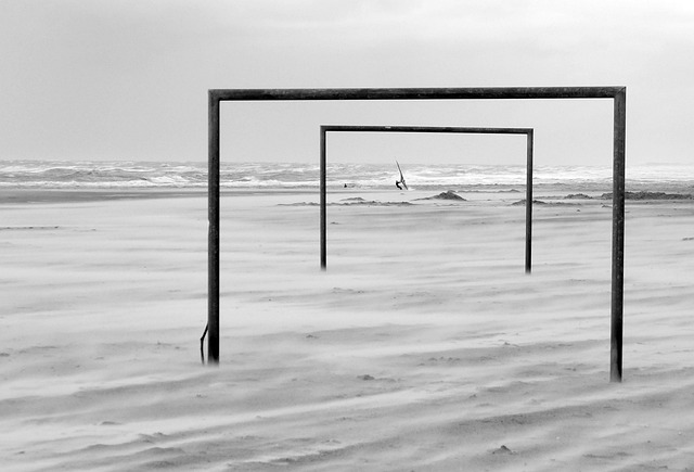 表现尤为突 表现尤为突