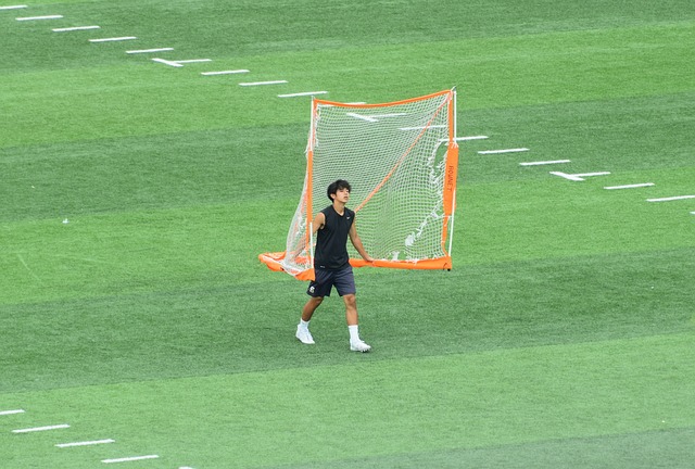 与俱乐部发